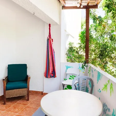Nissus Urban Hostel Ajía Nápa