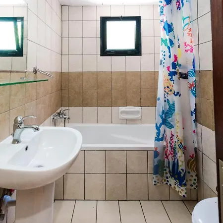 Hostel Nissus Urban