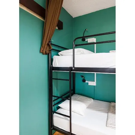 Nissus Urban *