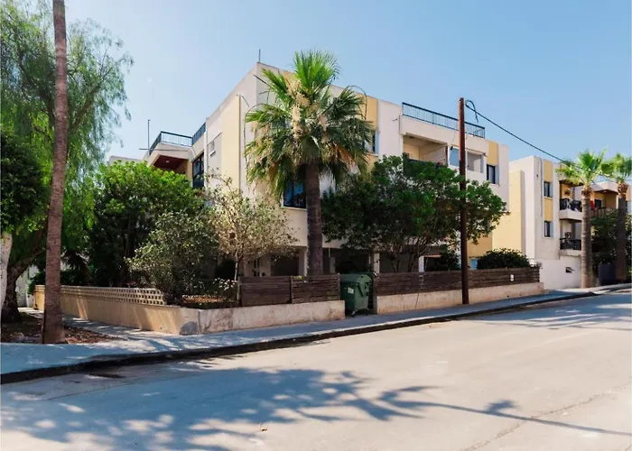 Hostel Urban Stays Ayia Napa