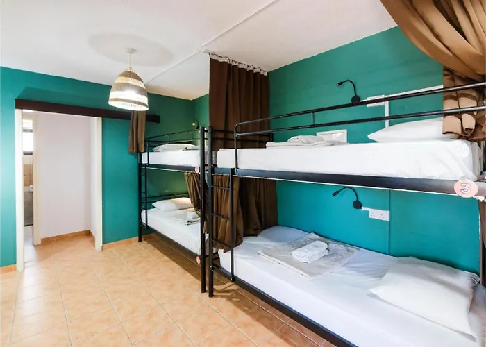 Urban Stays Hostel