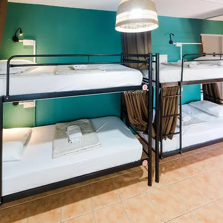 Hostel Nissus Urban
