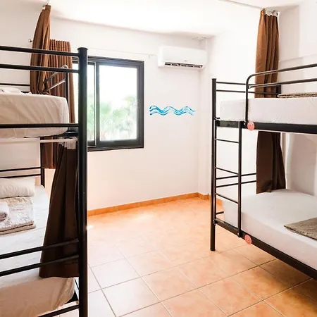 Nissus Urban Hostel