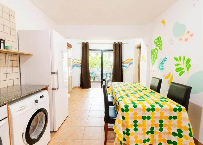 Urban Collective Vandrarhem Ayia Napa